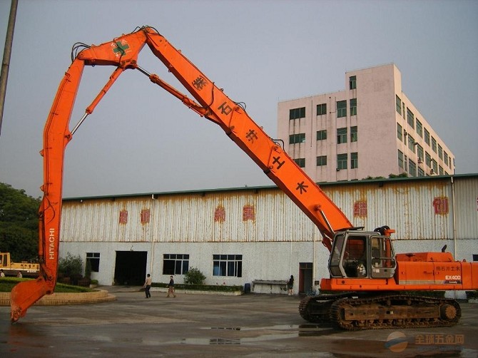 挖掘機(jī)拆樓臂，挖掘機(jī)拆樓臂廠家，挖掘機(jī)改裝拆樓臂